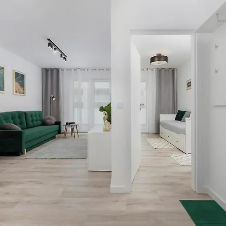 Apartment, Rewal 公寓 *